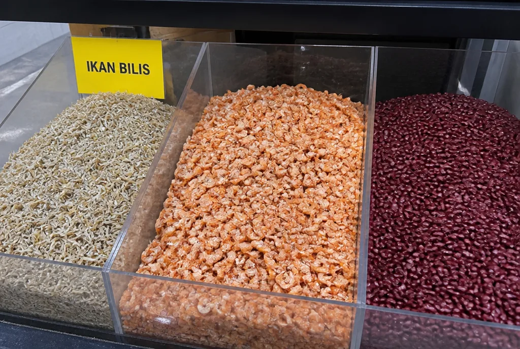 Ikan bilis, dried seafood & beans