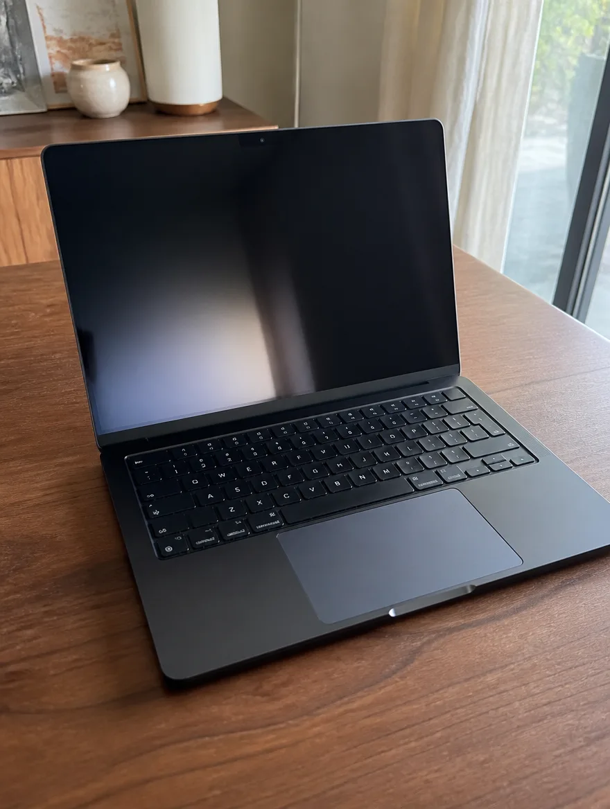 MacBook Pro 14" M4 Pro, 24GB RAM, 512GB SSD
