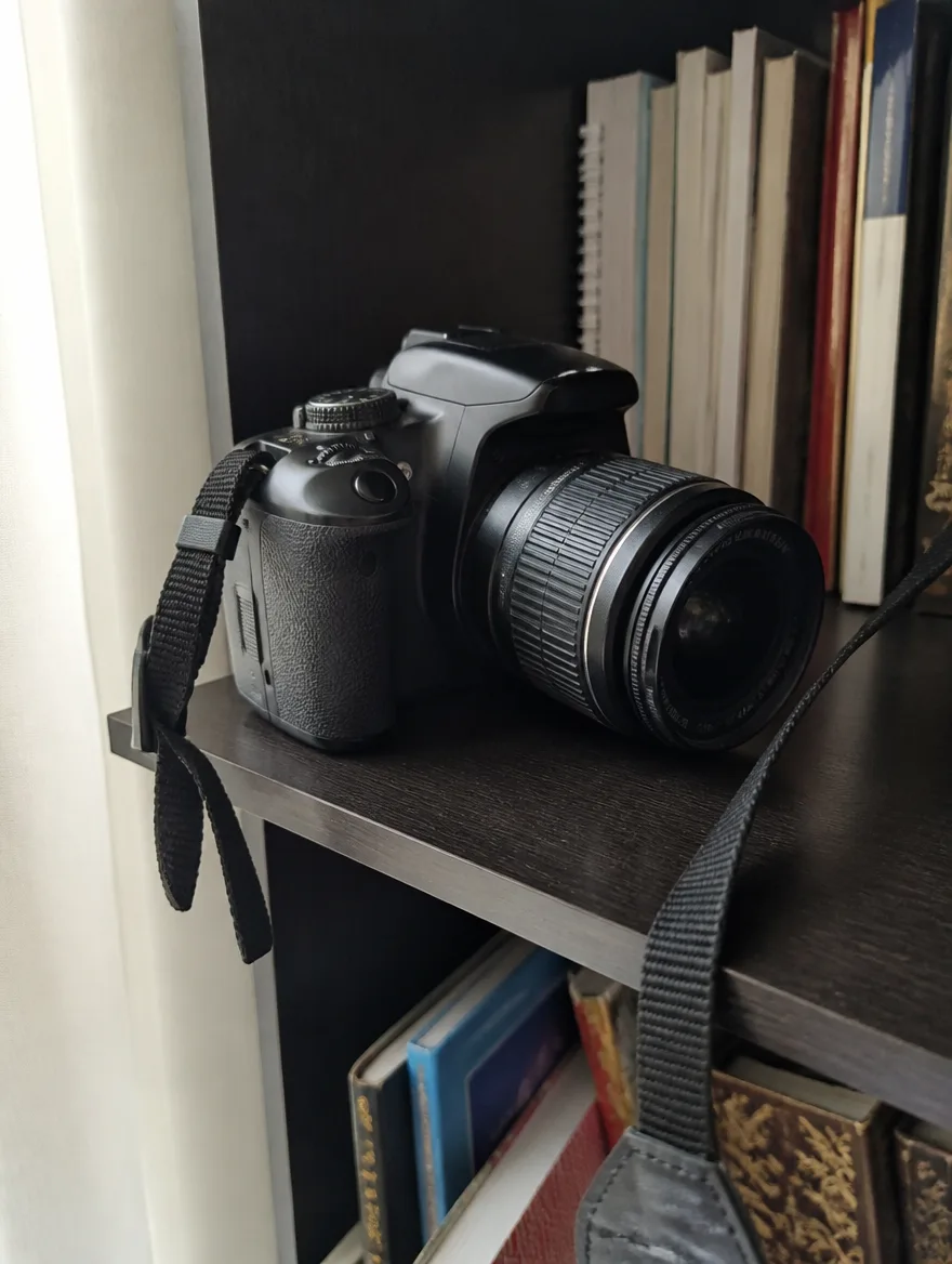 Canon EOS 750D with 18-55mm kit lens