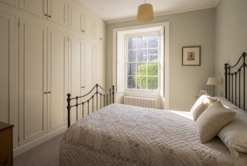 Apartment 3, Montpellier Square, Harrogate — further view