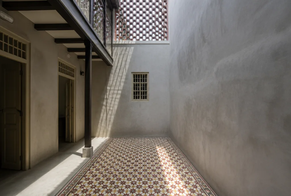 Air-well, Heritage shophouse