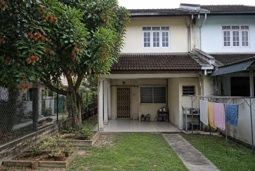 Back garden, Sri Nibong Villas