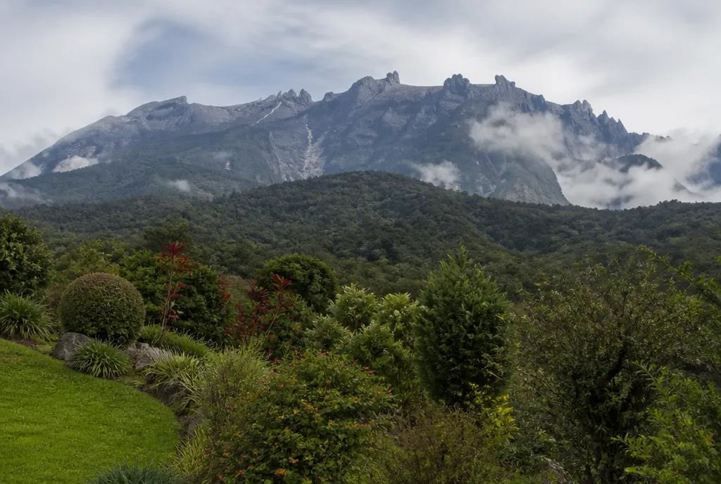 Mount Kinabalu skyline