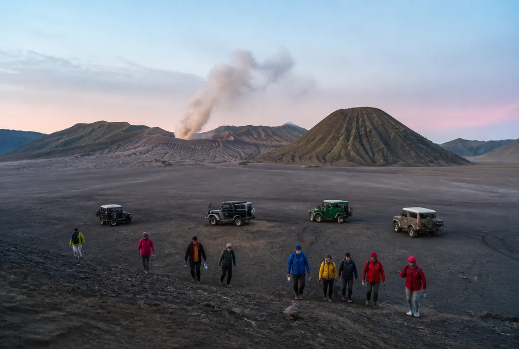 Sea of Sand by jeep