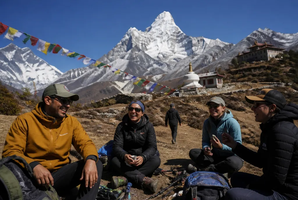 Everest Base Camp Trek trail break