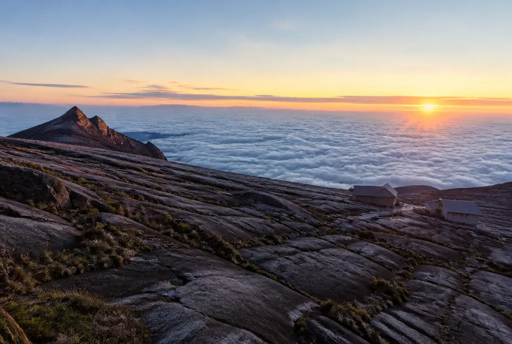 Sunrise on Low's Peak