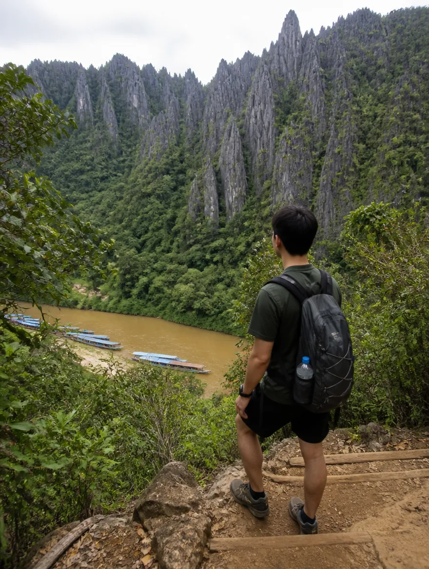Mulu Pinnacles + Caves, Sarawak on the trail